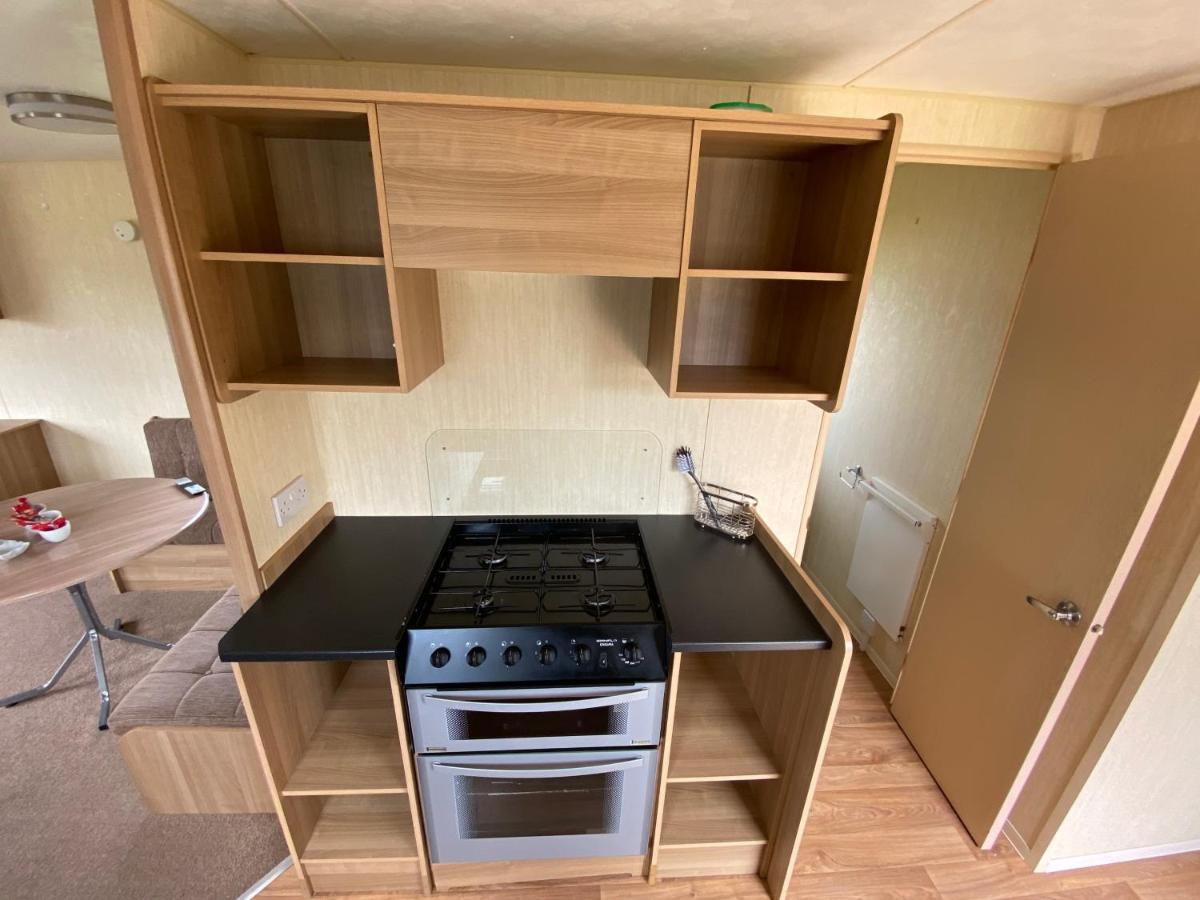 3 Bed 8 Berth Caravan In California Cliffs - M1 그레이트야머스 외부 사진