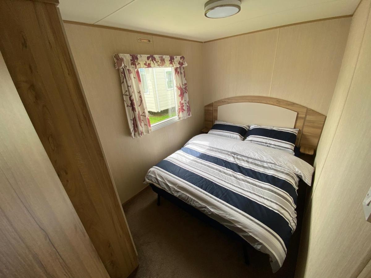 3 Bed 8 Berth Caravan In California Cliffs - M1 그레이트야머스 외부 사진